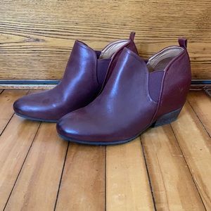 Naya Cordovan Leather Wedge Booties, Size 8M (US)